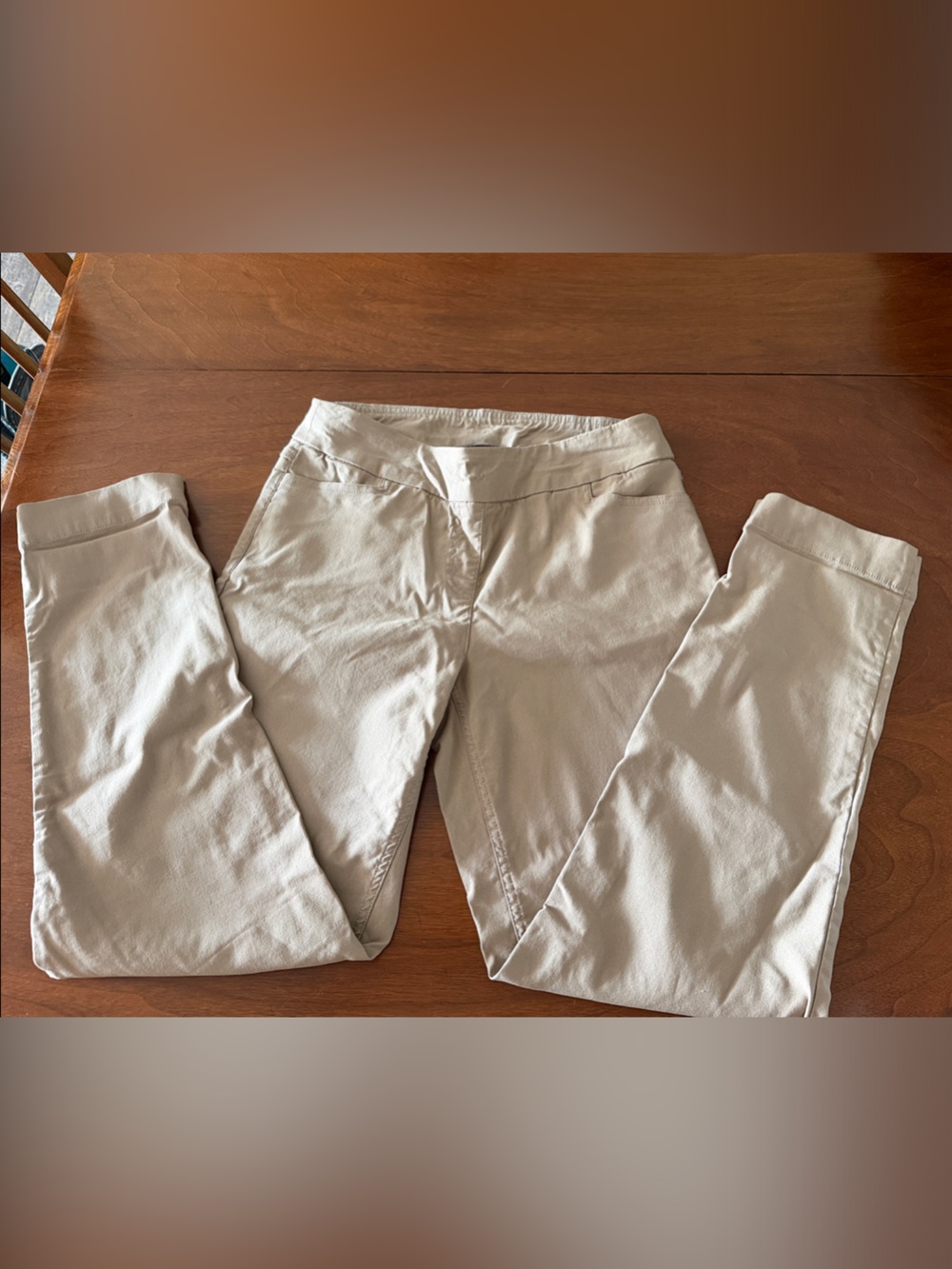 Women's Ankle Crop Pants in Light Beige size 6